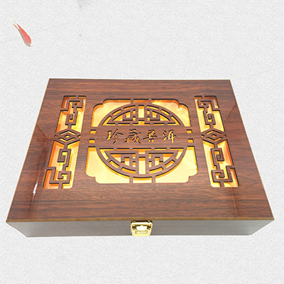 高檔普洱木質盒包裝設計