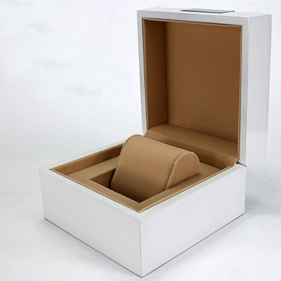 手表包裝盒包裝設(shè)計