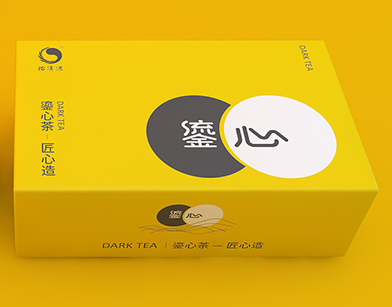 茶葉的包裝設(shè)計充滿了韻味
